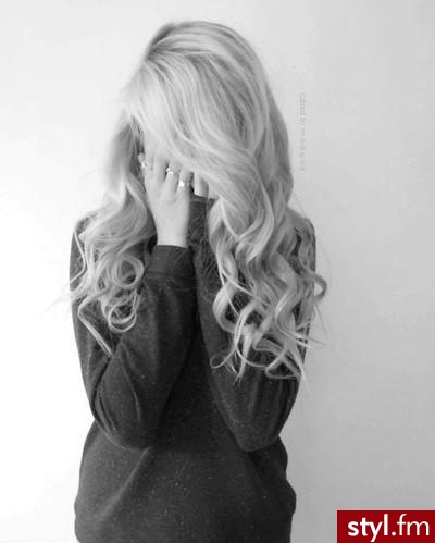 Blond Rozpuszczone Kręcone Na co dzień Długie Fryzury