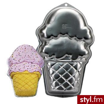 Foremka do ciasta. Cena: $14.39 / zauważyłam, że ktoś z nudów polubił dawać mi same oceny jeden. jeśli masz jaja, to napisałbyś chociaż, dlaczego ;) - Misz-masz