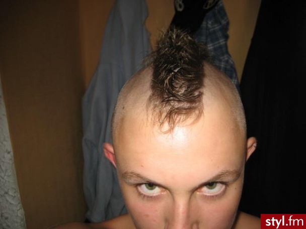 Miałem Wiele Irokezów I Tu Przedstawie Kilka Z Nich ^^ - Punk Rock Alternatywne Średnie Fryzury