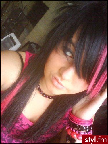 EMO Alternatywne Średnie Fryzury