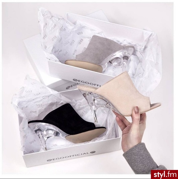 Pozostałe Buty Moda