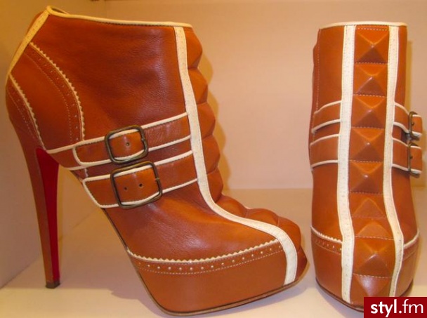 Pozostałe Buty Moda