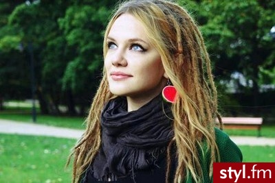 Blond Dredy Alternatywne Długie Fryzury