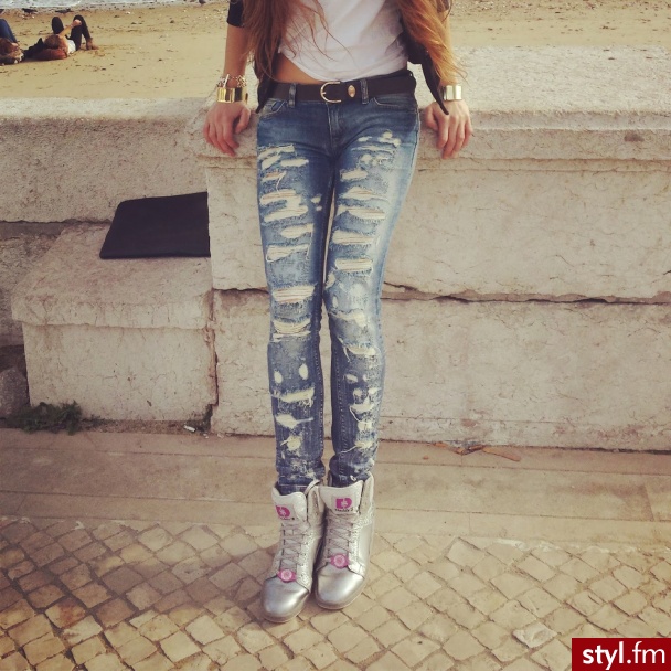 Jeansy Spodnie Moda