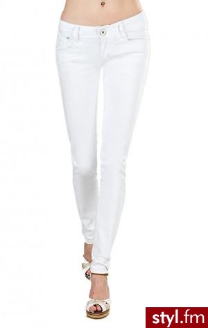 Jeansy Spodnie Moda