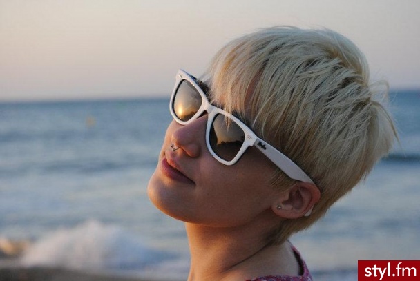 Blond Rozpuszczone Proste z grzywką Na co dzień Krótkie Fryzury