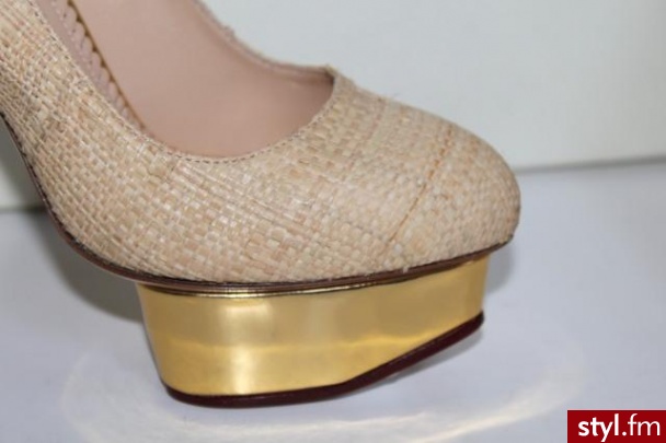 Szpilki Buty Moda