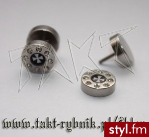 Kolczyki FAKE PLUGS krzyż rycerski 2 42C9-7537F - Modyfikacje ciała