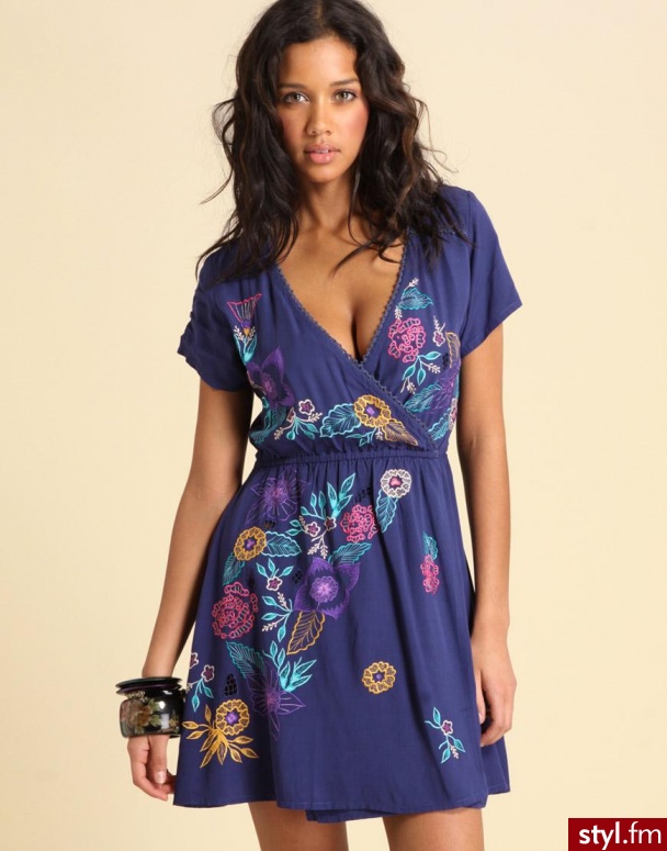 Sukieneczka w kwiatki - 44.50 GBP - Pozostałe Ciuchy Moda