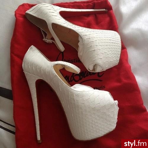 Szpilki Buty Moda