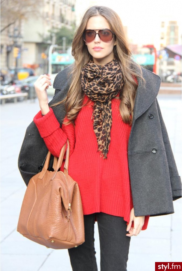 Swetry Ciuchy Moda