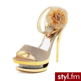 Szpilki Buty Moda