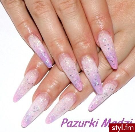 Takie moje szpicorki :-) - Paznokcie