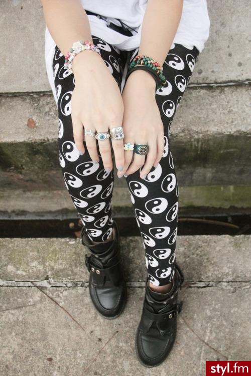 Leginsy Spodnie Moda