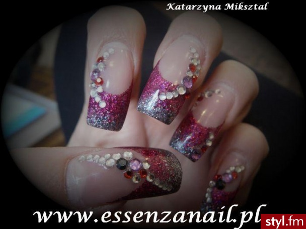Essenza Nail. www.essenzanail.pl -> POLECAM!!! - Paznokcie