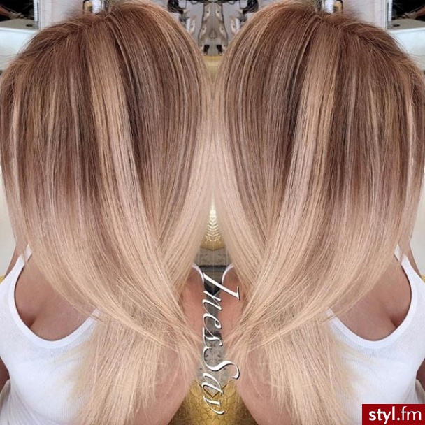 Blond Rozpuszczone Proste Na co dzień Długie Fryzury