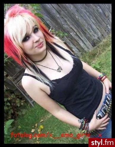 EMO Alternatywne Średnie Fryzury