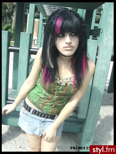 EMO Alternatywne Średnie Fryzury