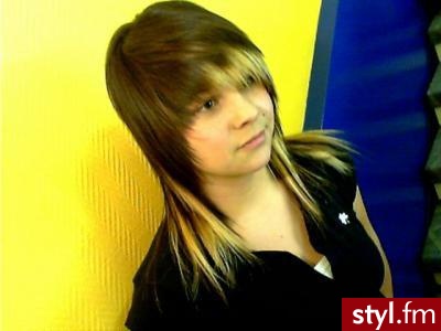 Średnie Fryzury