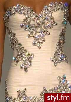 Sukienki Moda