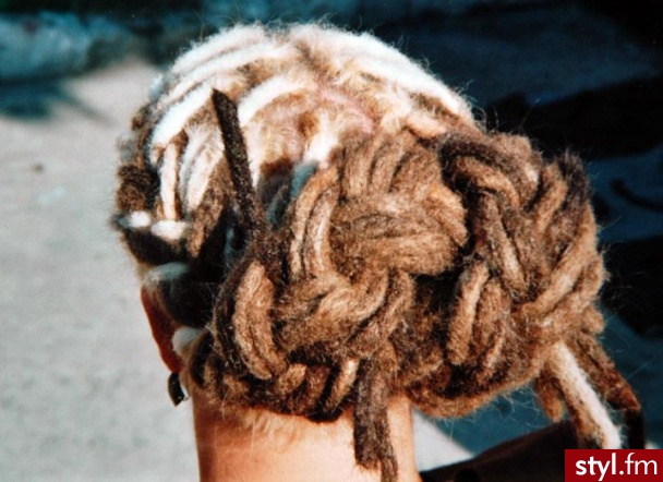dreadlocki - Dredy Alternatywne Średnie Fryzury