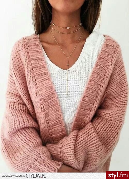 Swetry Ciuchy Moda