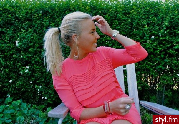 Blond Upięcie Proste Na co dzień Średnie Fryzury