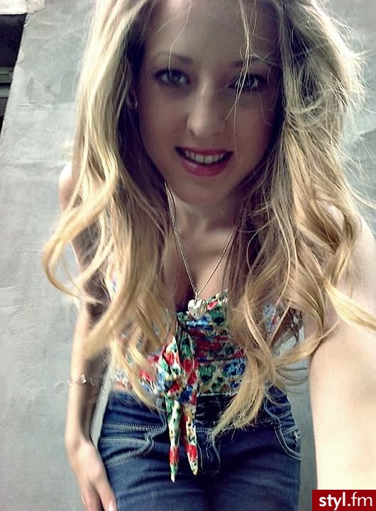 Blond Rozpuszczone Kręcone Na co dzień Długie Fryzury