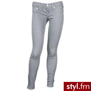 100 Pairs of Jeans - Polyvore. Pobrano ze strony: http://www.polyvore.com/100_pairs_jeans/collection?id=660717 - Pozostałe Ciuchy Moda