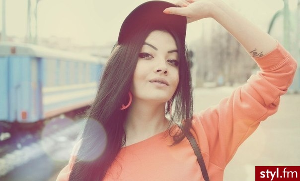 Nakrycia głowy Dodatki Moda