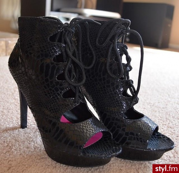 Szpilki Buty Moda