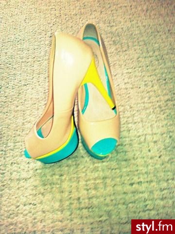 Szpilki Buty Moda