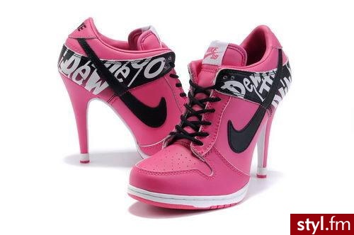 Szpilki Buty Moda