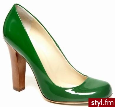 buty. 1 000 zł Pollini
Jeżeli już jest proszę o link - Pozostałe Buty Moda
