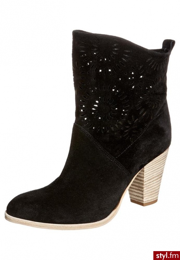 Pier One Botki kowbojki i motocyklowe czarny - Botki Buty Moda