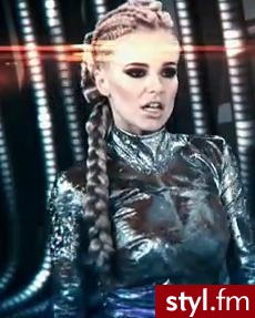 doda i jej nowy teledysk - Dredy Alternatywne Średnie Fryzury