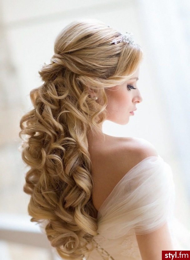 Blond Upięcie Kręcone z grzywką Ślubne Długie Fryzury