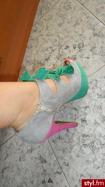 Szpilki Buty Moda