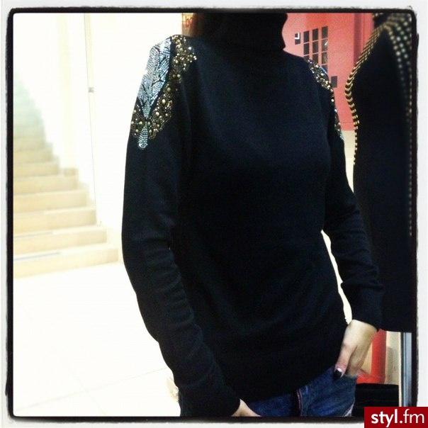 Swetry Ciuchy Moda