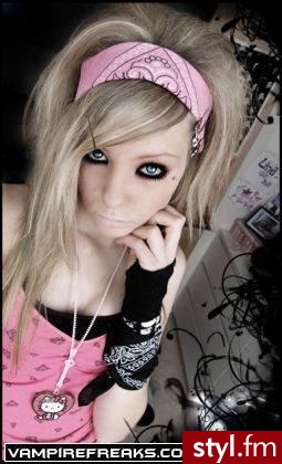 EMO Alternatywne Średnie Fryzury
