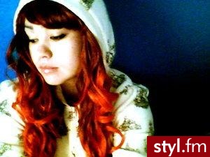 red hair - Długie Fryzury