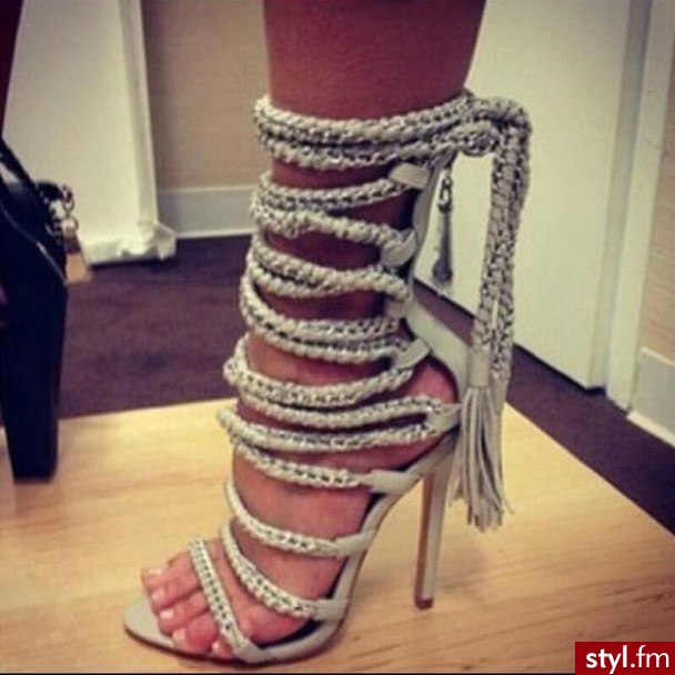 Szpilki Buty Moda