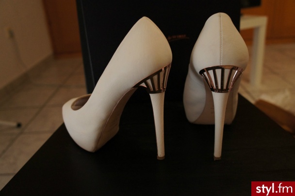 Szpilki Buty Moda