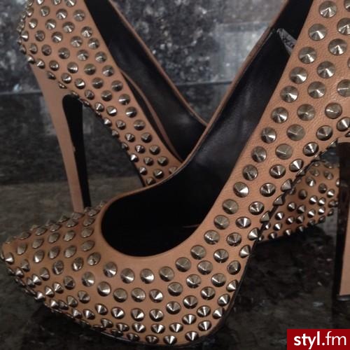 Szpilki Buty Moda