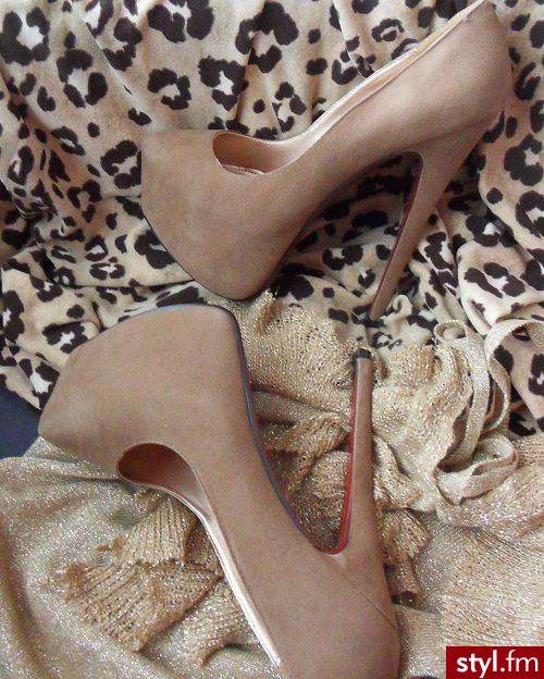 Szpilki Buty Moda