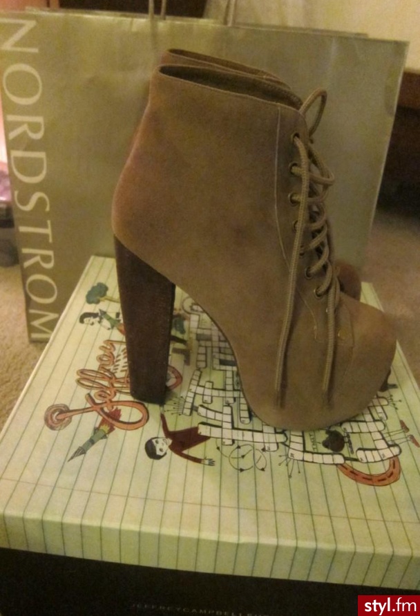 Pozostałe Buty Moda