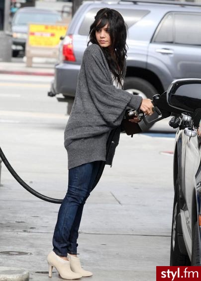 Vanessa Hudgens. - Moda uliczna Inne Moda
