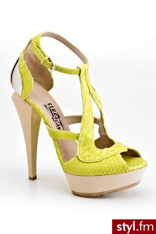 buty. Salvatore Ferragamo
Jeżeli już jest proszę o link - Pozostałe Buty Moda