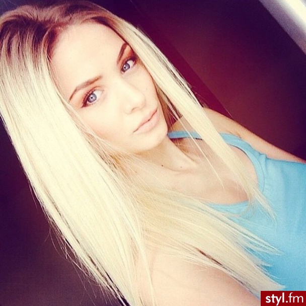 Blond Rozpuszczone Proste Na co dzień Długie Fryzury