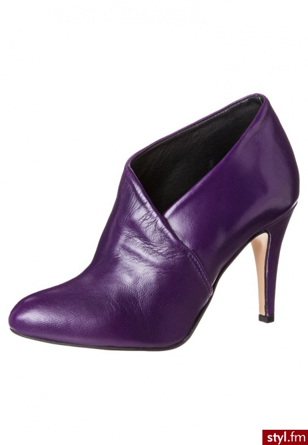 http://tiny.pl/q529n - Botki Buty Moda